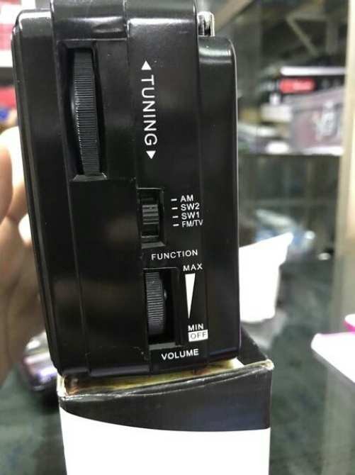 Đài radio SW-703 (Mã SP: 033)