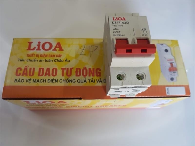 CẦU DAO TỰ ĐỘNG HAI CỰC LIOA MCB2063