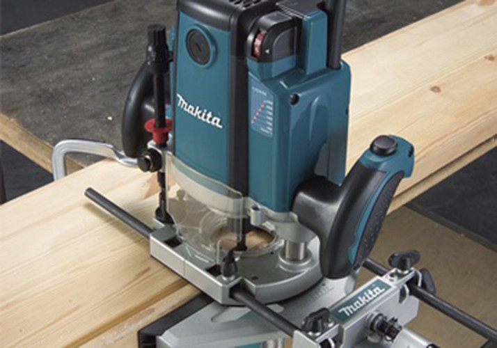 Máy phay Makita RP2301FC
