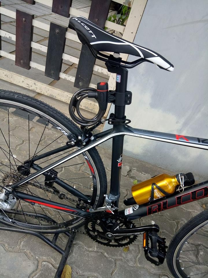 Xe đạp thể thao Alcott R720