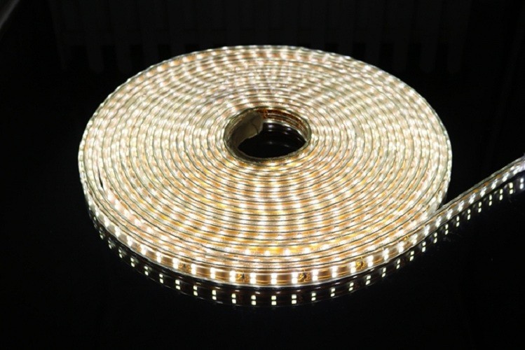 Đèn led dây trang trí