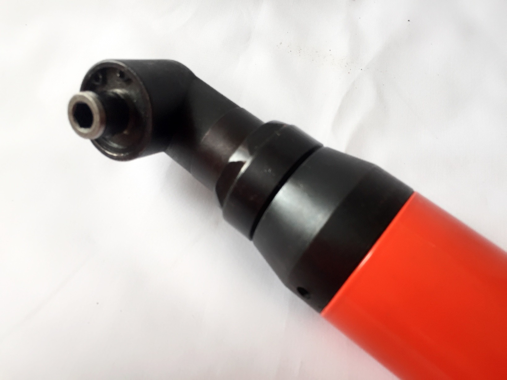 BẮT VÍT HƠI CONG  90 ĐỘ LION KING 8CL (Mã SP: SBV8CLL)