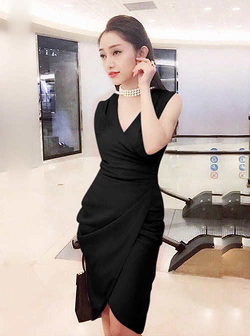 Đầm Cổ Chéo Lai Dún Một Bên