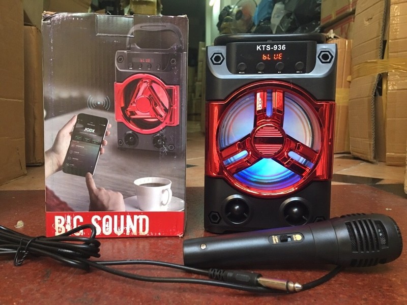 Loa bluetooth karaoke KTS-936 tặng kèm mic, rẻ nhất 1