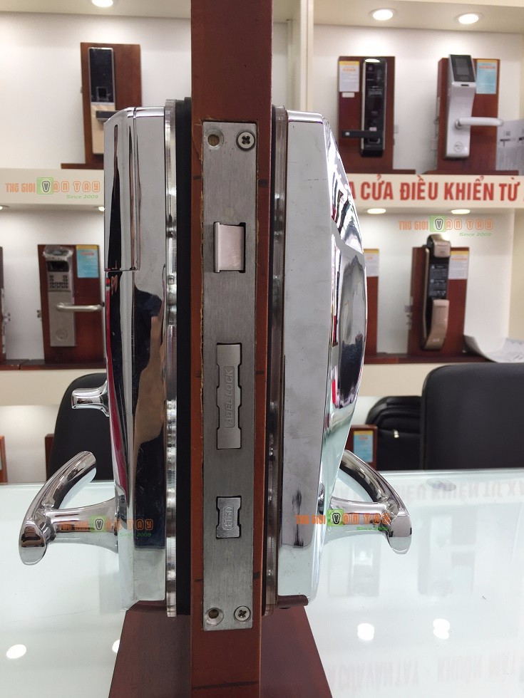 Khóa cửa vân tay Adel US3-8912