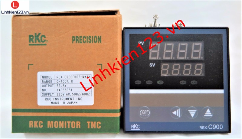 Bộ điều khiển nhiệt độ RKC REX C900 tặng đầu dò nhiệt độ 2