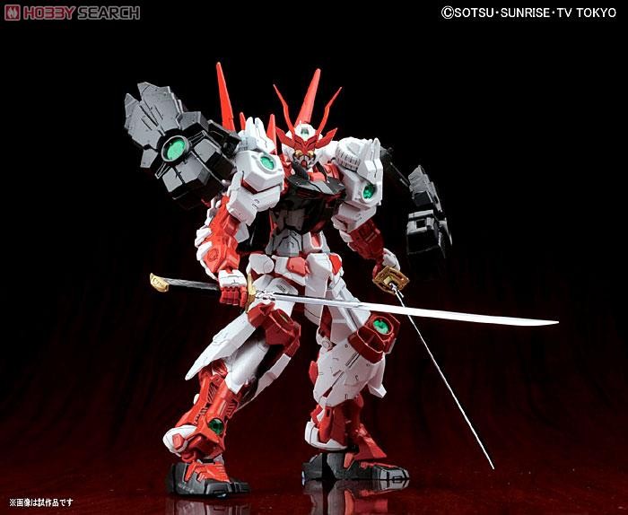 Mô hình Bandai Sengoku Astray Gundam (MG)
