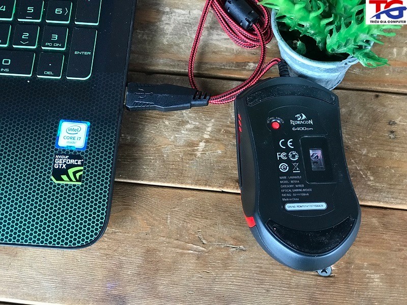 Chuột Redragon Lavawolf M701 Gaming