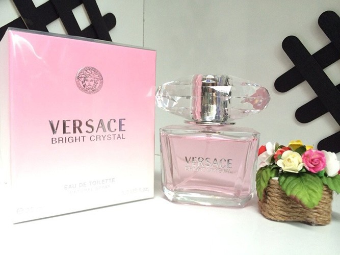 Nước Hoa Nữ Versace Bright Crystal Eau De Toilette 30ml