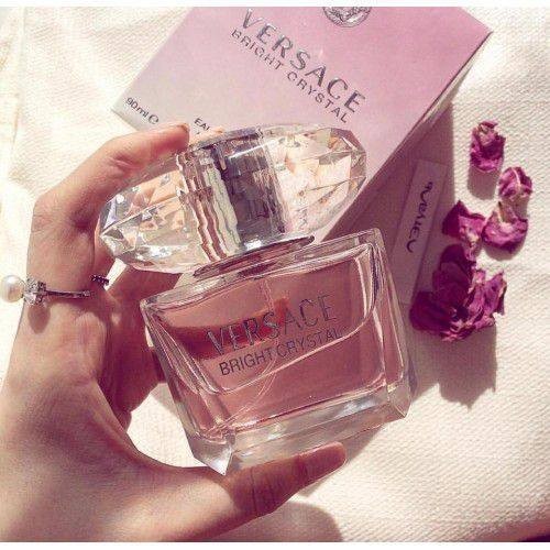 Nước Hoa Nữ Versace Bright Crystal Eau De Toilette 30ml