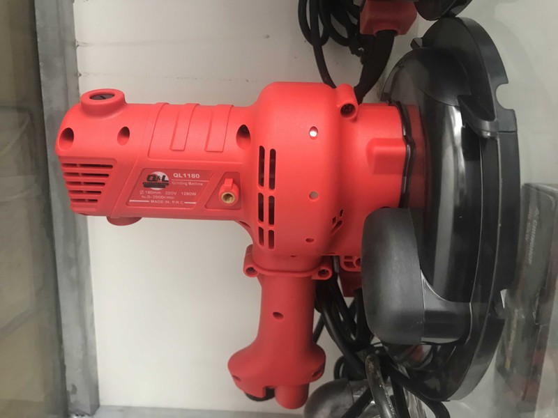 Máy chà tường QL 1180 4