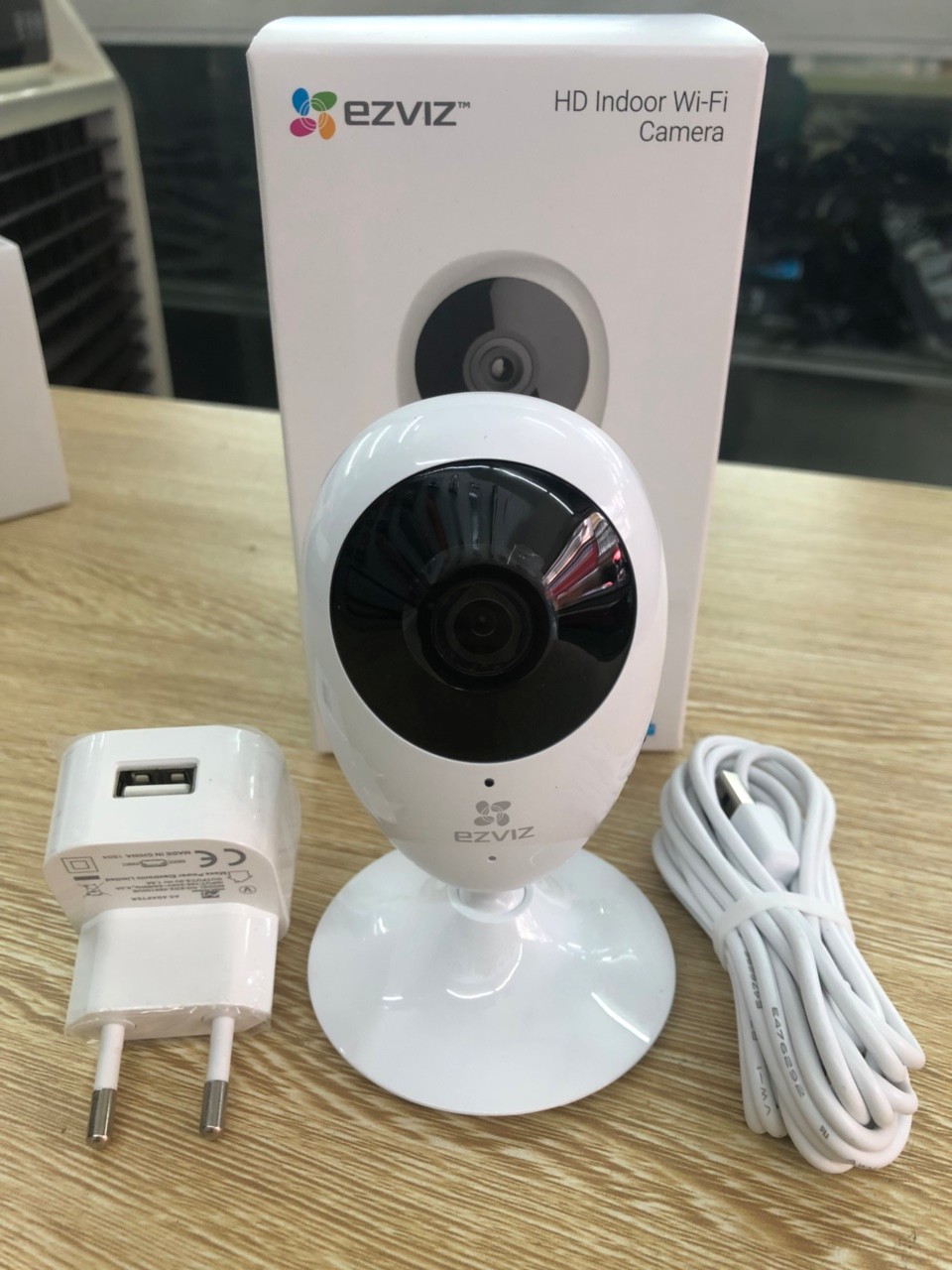 Camera Wifi EZVIZ CS-CV206 (HD720P)