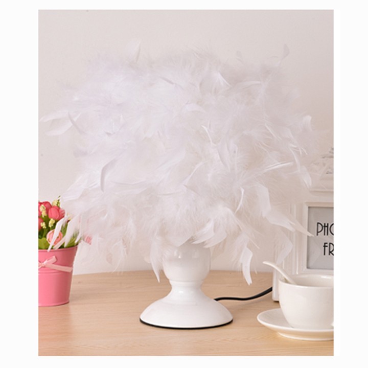 Đèn ngủ lông vũ chân trắng 28x25cm