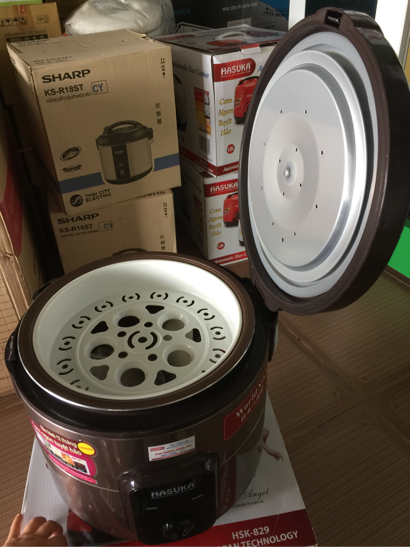 Nồi cơm điện Hasuka HSK-835
