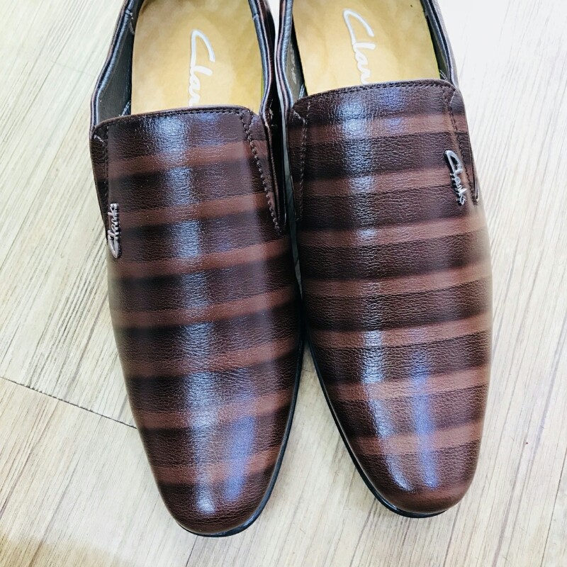 GIÀY MỌI ĐẾ TÂY CLARKS HN 1022 NÂU 8