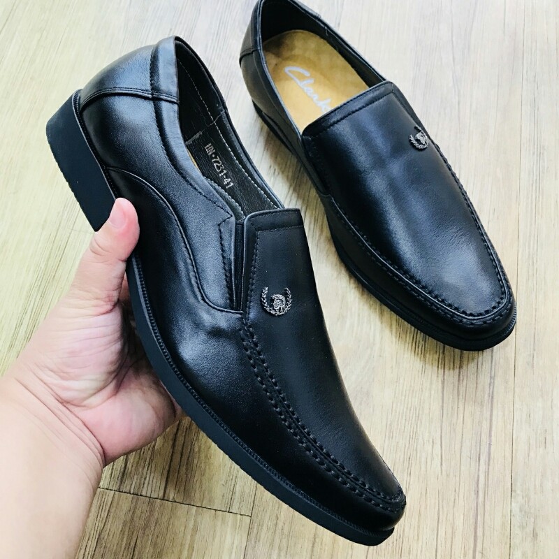 Giày Mọi Đế Tây CLARKS HN 7231 đen 6