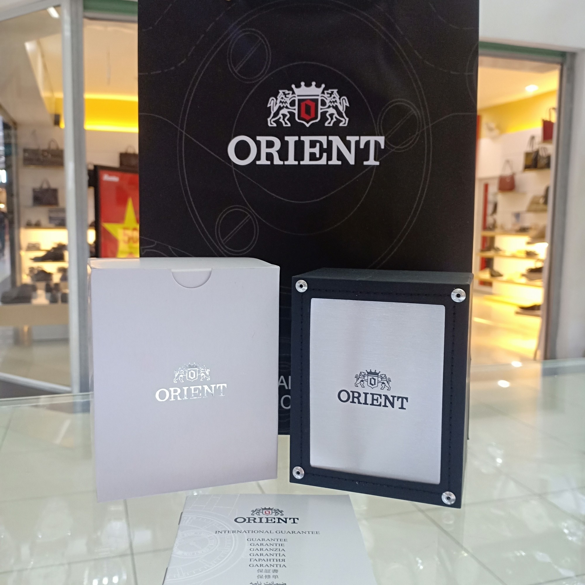 Đồng hồ nam Orient FER27001B0