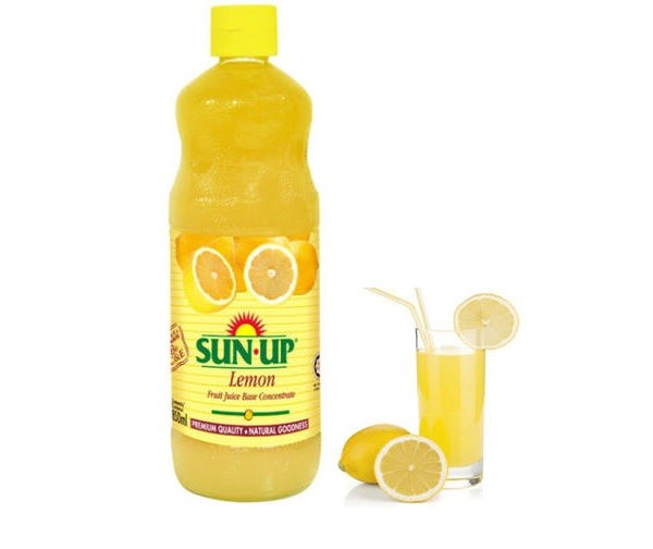 Nước ép Sun-up Chanh vàng chai 850ml