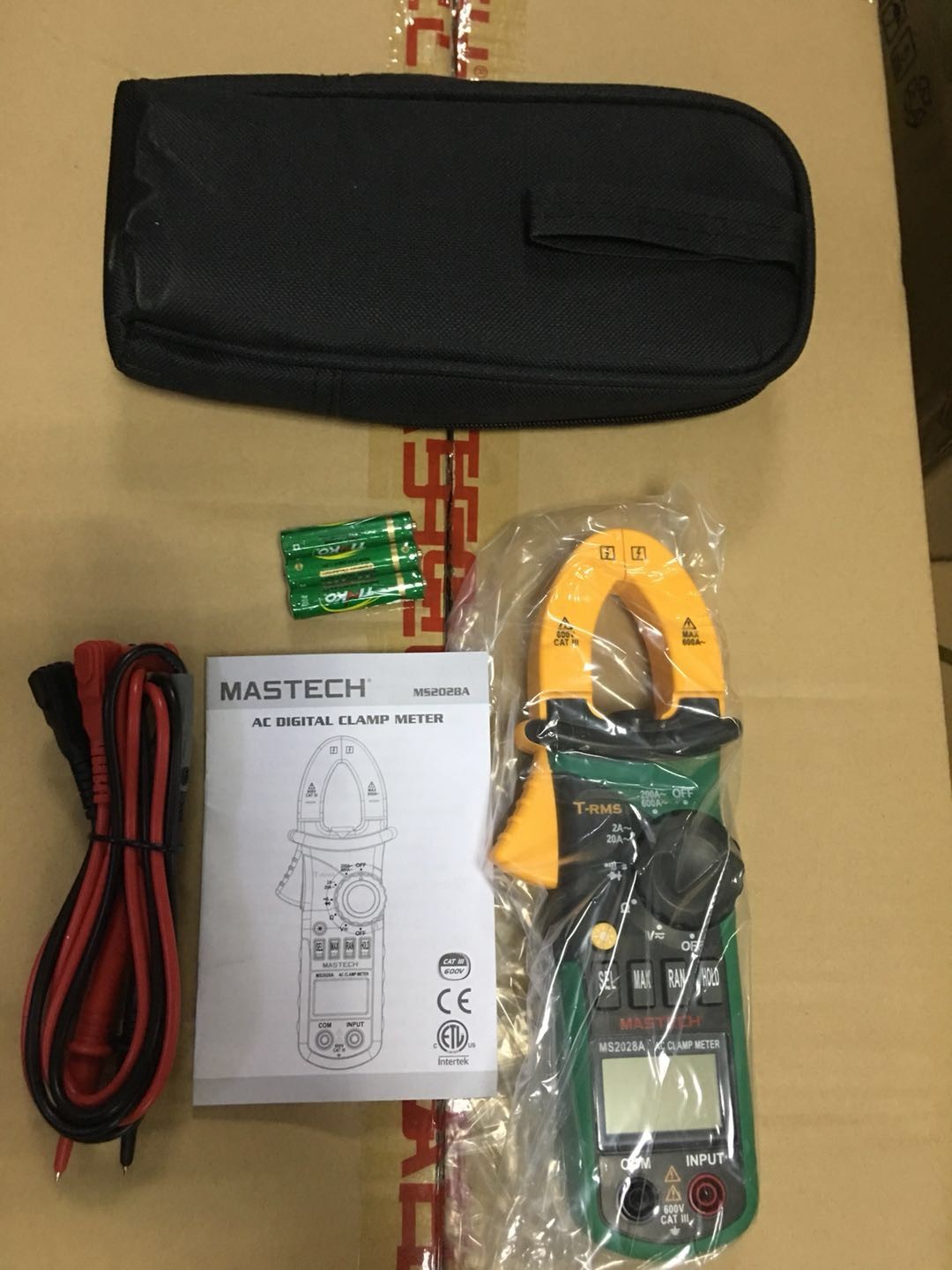 Ampe kìm dòng AC True RMS Mastech MS2028A