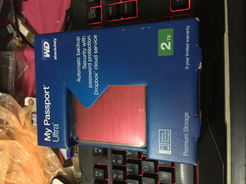 Ổ Cứng Di Động WD My Passport Ultra 2TB New BH 3 Năm 2