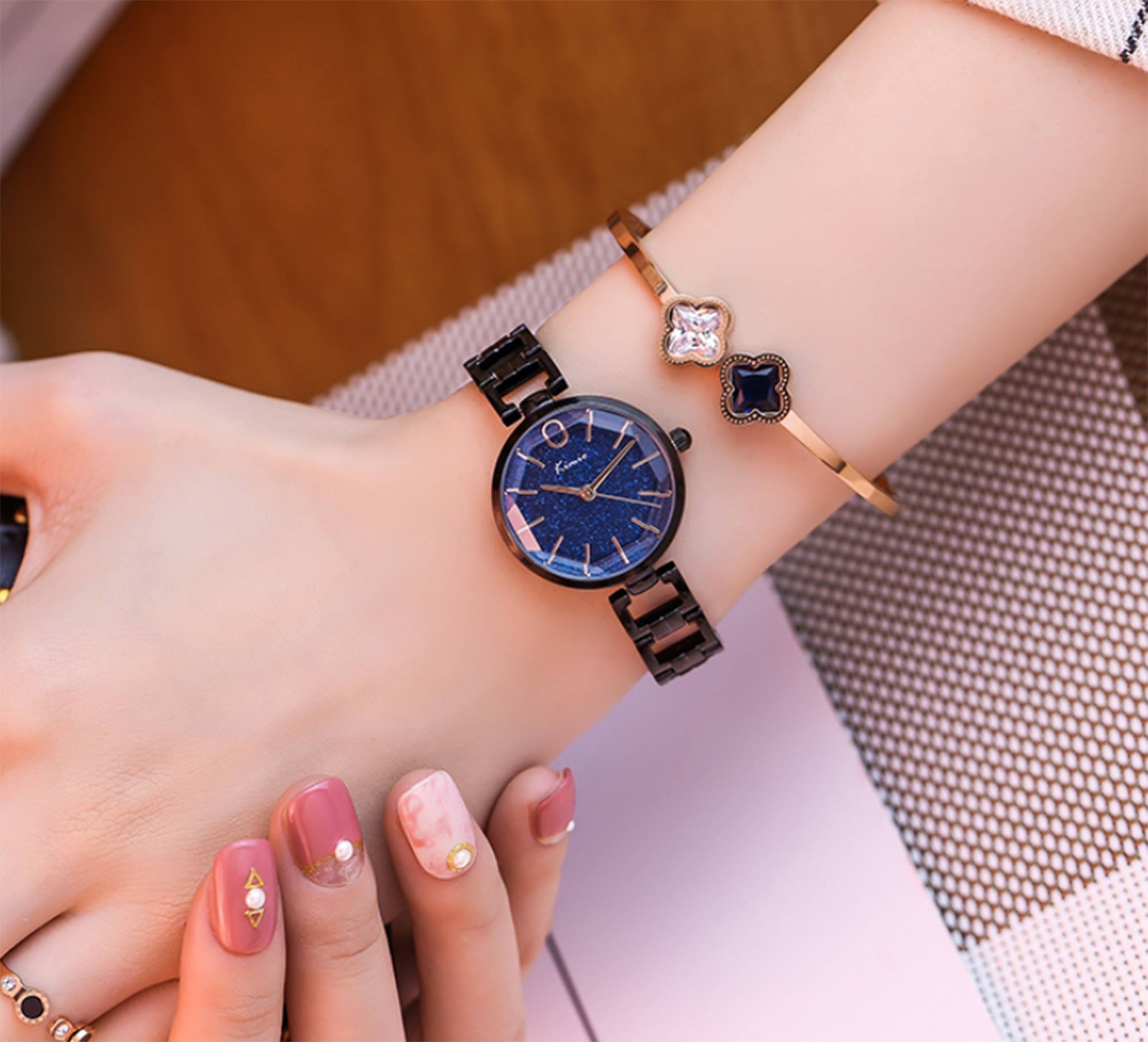 Đồng hồ Kimio lắc tay tình yêu KI010