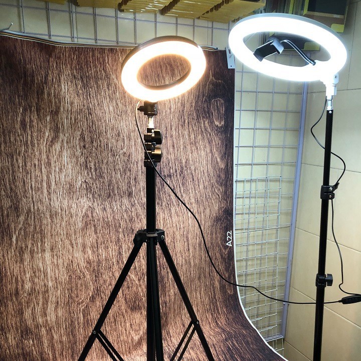 Đèn Led Ring 35cm hỗ trợ livestream, make up + chân đèn 3