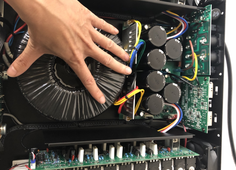 Cục đẩy công suất Yamaha P9000S 40 sò lớn (Mã SP: P9000S)