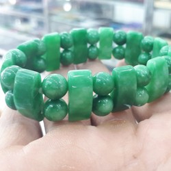 Vòng Bản Đá Cẩm Thạch Xanh Lá Đặc Biệt