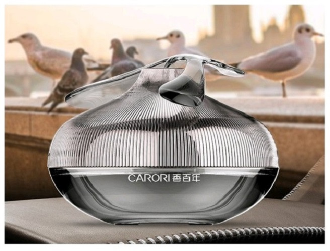 Giảm giá Nước hoa ô tô Carori Z301 mùi hương sang trọng, thiết kế tinh tế  với hình ảnh chim bồ câu thăng bằng siêu đẹp - Mua Thông Minh