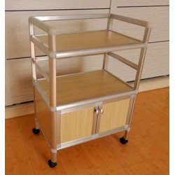 Xe đẩy spa màu vàng