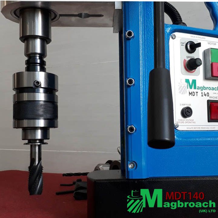 Máy khoan từ MDT140