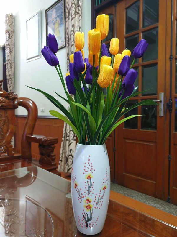 Hình ảnh hoa tulip lụa - hoa giả