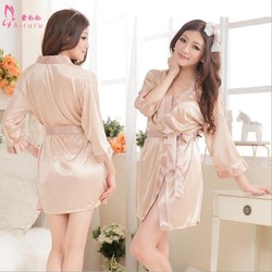 Áo choàng ngủ lụa satin kiểu kimono đầy quyến rũ Tặng kèm quần chip – Áo choàng ngủ lụa satin 1