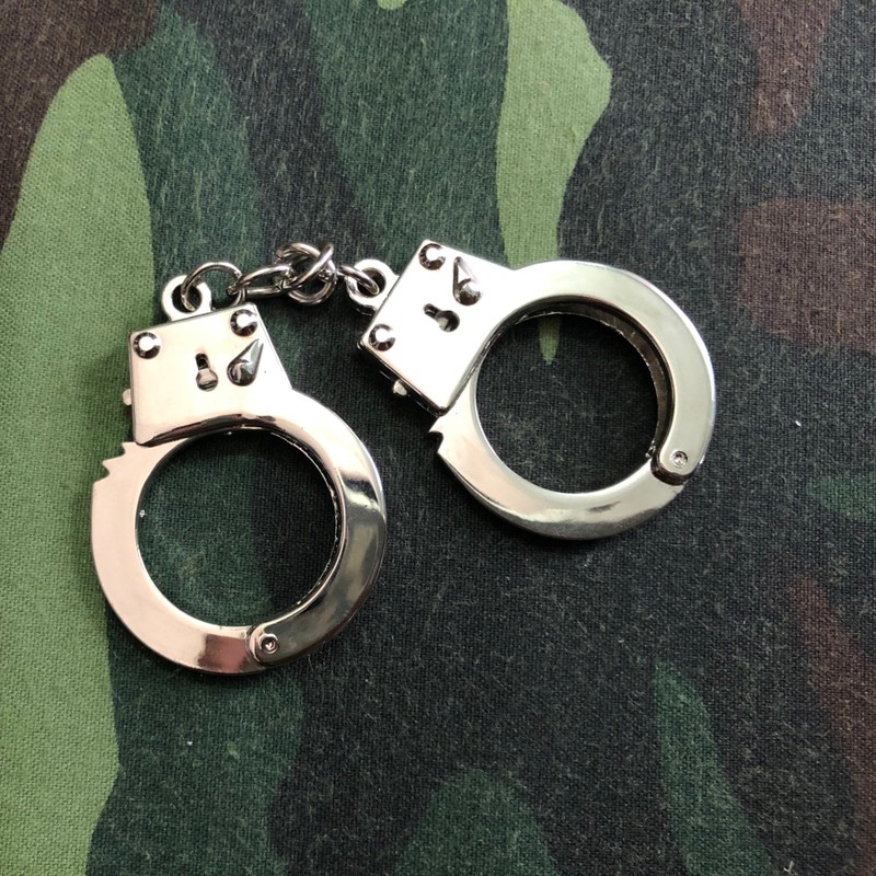 Móc Khóa Còng Số 8 Mini