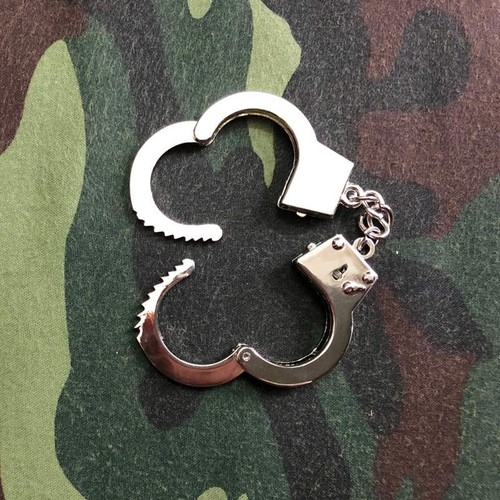 Móc Khóa Còng Số 8 Mini