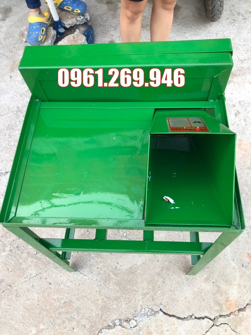 emba15_simg_d0daf0_800x1200_max.jpg