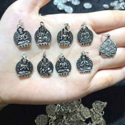 Mặt bạc Phật bản mệnh