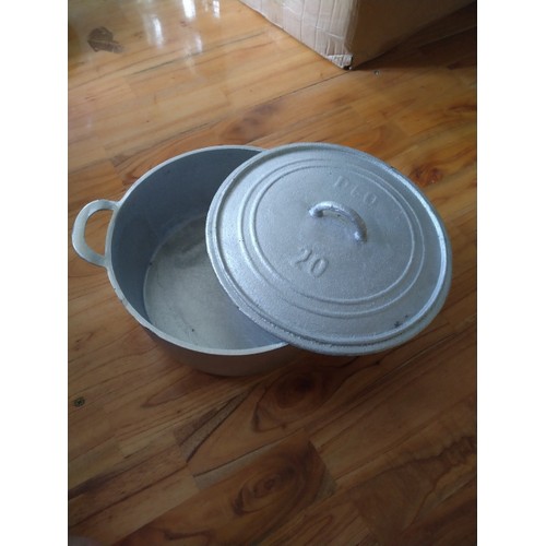 nồi gang đúc 25cm