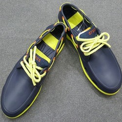 >> BÁO GIÁ GIÀY NHỰA ĐI MƯA NAM LD 101 ĐỎ ĐEN | Shopee Lazada Sendo Tiki mới nhất 124 GIÀY NHỰA ĐI MƯA -CROCS- BEACHLINE BOAT CHO NAM MÀU XANH ĐEN ĐẾ CỐM