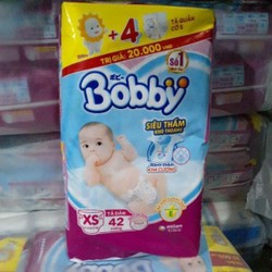 tả dán sơ sinh bobby size xs42 tặng 4 miếng tả quần size S tả dán sơ sinh bobby size xs42 tặng 4 miếng tả quần size S