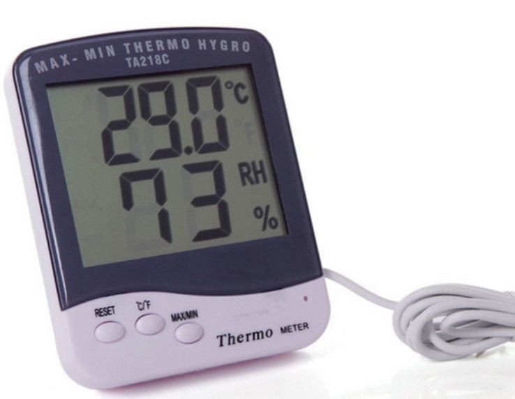 Đồng hồ đo nhiệt độ độ ẩm TA218C 5