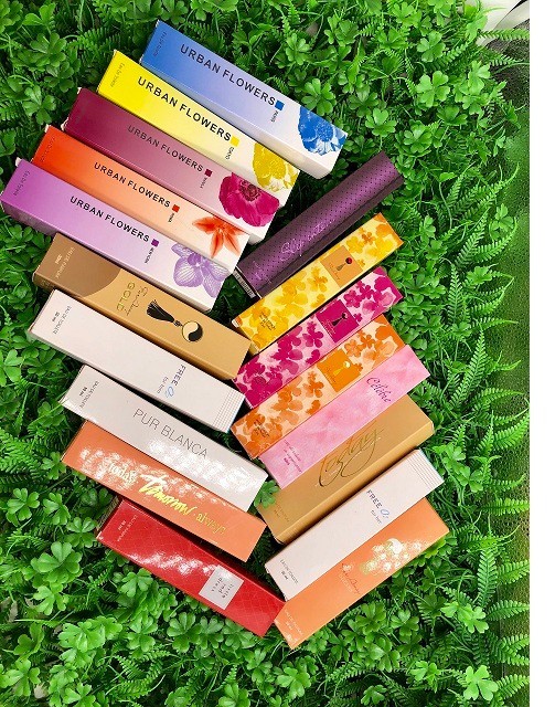 Nước hoa nữ Avon Far Away Paradise Limited Edition hồng bông hoa 30ml