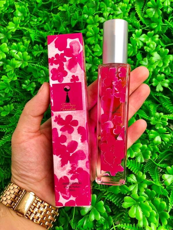 Nước hoa nữ Avon Far Away Paradise Limited Edition hồng bông hoa 30ml