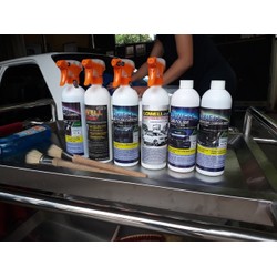 Tẩy dầu mỡ trên xe ô tô, rửa xe ô tô,