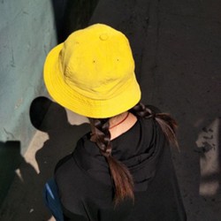 Mũ bucket, tai bèo vàng trơn Maruko Mũ bucket, tai bèo vàng trơn Maruko