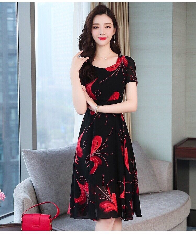 sale. đầm voan hoạ tiết hàng nhập 1 sale. đầm voan hoạ tiết hàng nhập 1