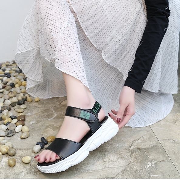 Giày sandal bánh mì sneaker đế gấu Mos.chi.no |Giày sandal bánh mì nữ 7
