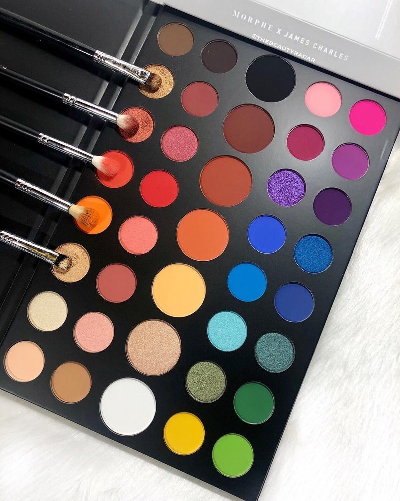 Bảng phấn mắt Morphe James Charles
