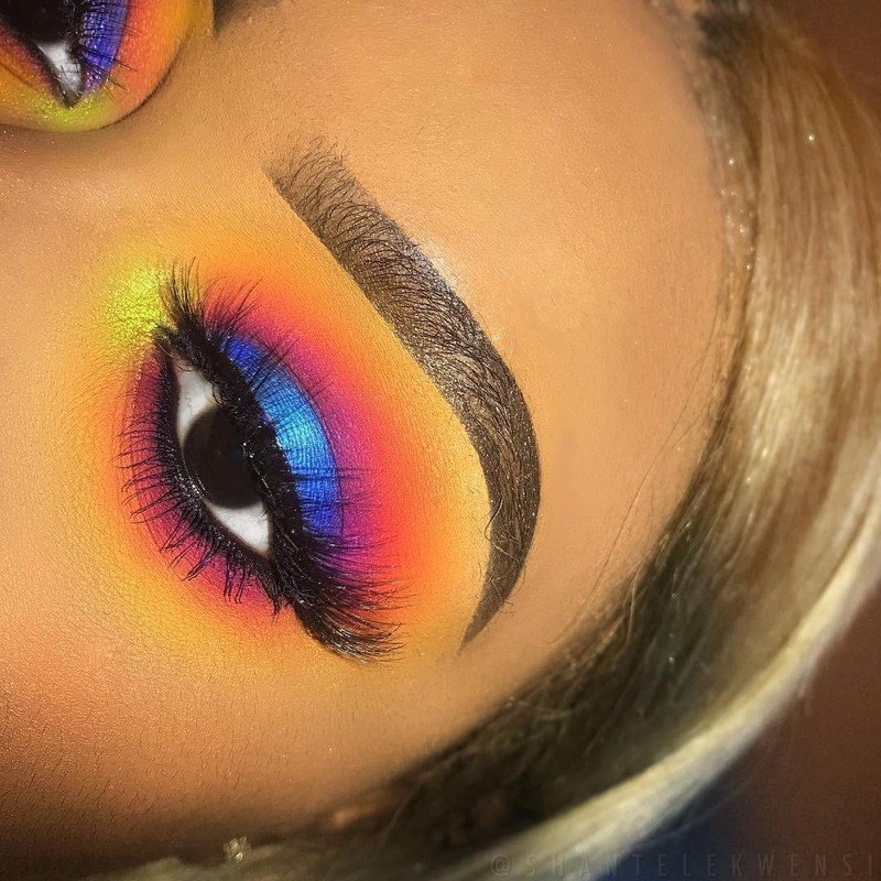 Bảng phấn mắt Morphe James Charles