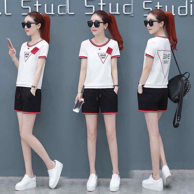 Đồ bộ mặc nhà nữ hình tam giác nhiều màu đủ size Đồ bộ mặc nhà nữ hình tam giác nhiều màu đủ size